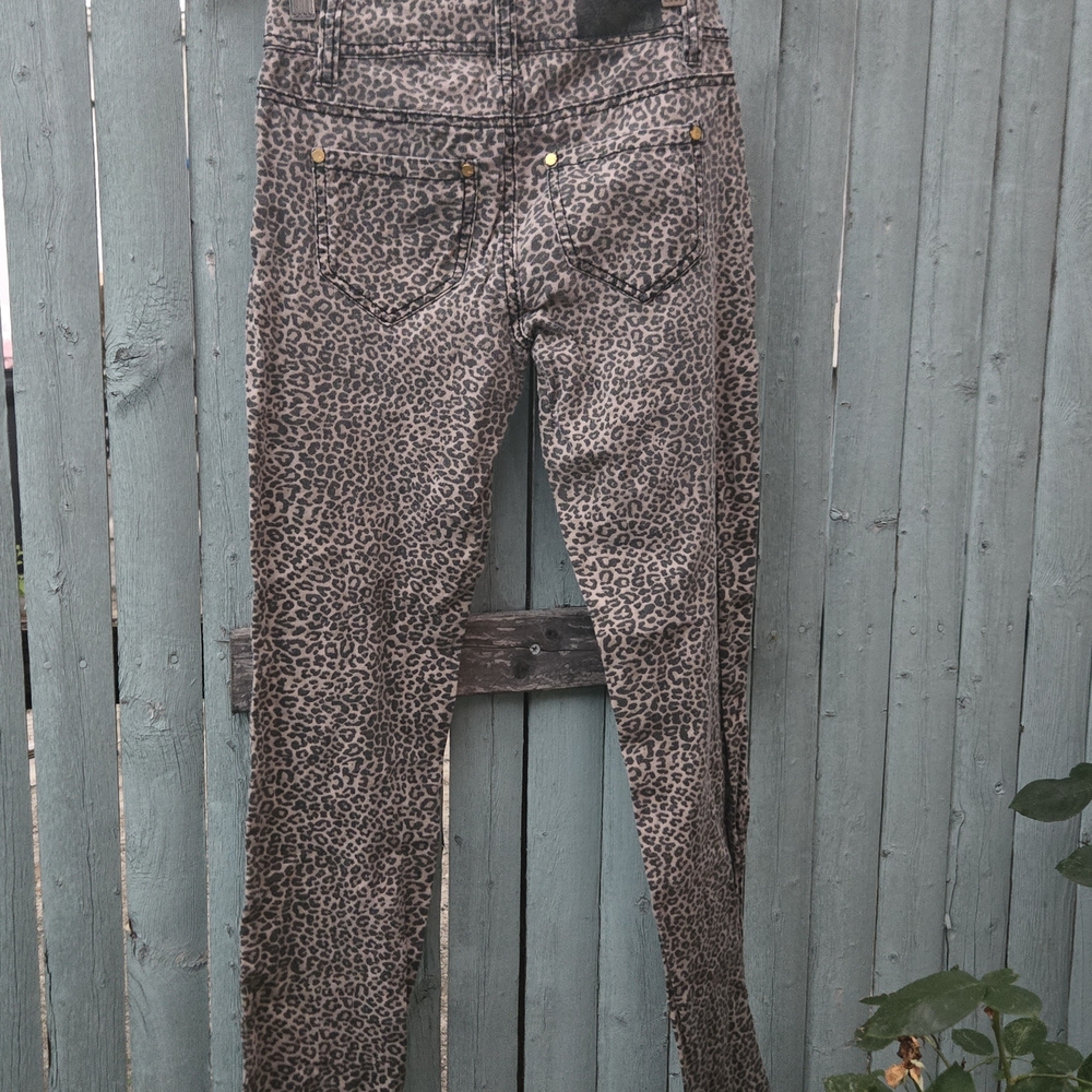 ZCO Leopard Print Skinny Jeans - Picture 3 of 3